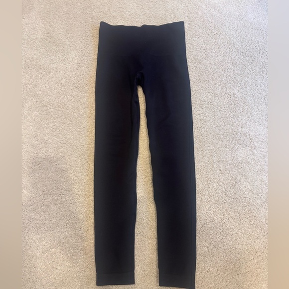Spanx Ribbed Knit Leggings - Picture 2 of 4